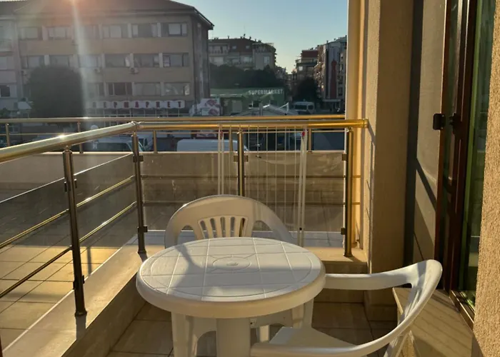 Golden Sun * Pomorie