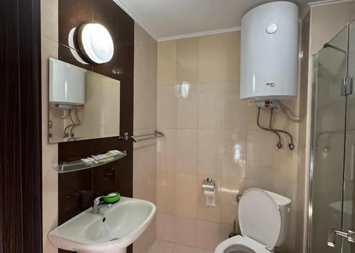 Golden Sun Apartment